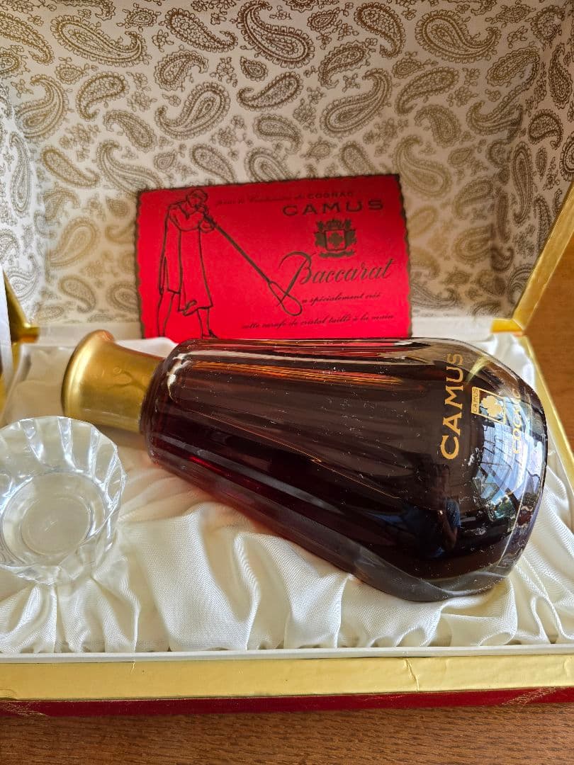CAMUS Baccarat コニャック 　おフランス　古酒　コタツ　昭和レトロ