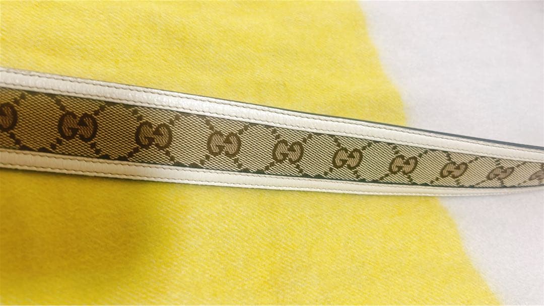 GUCCI ベルト インターロッキングG GGキャンバス ベージュ 白