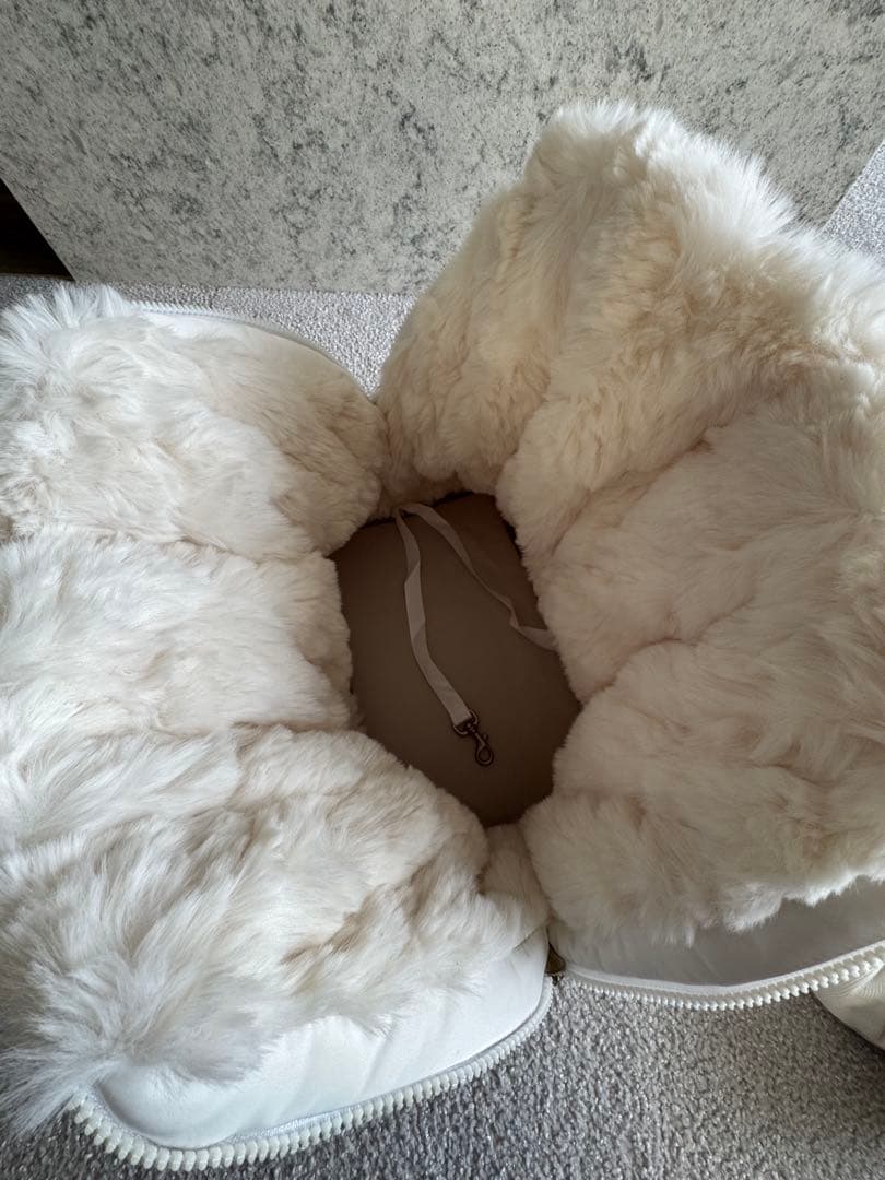 ルイスドッグ　Louisdog ToGo アラウンドバッグ