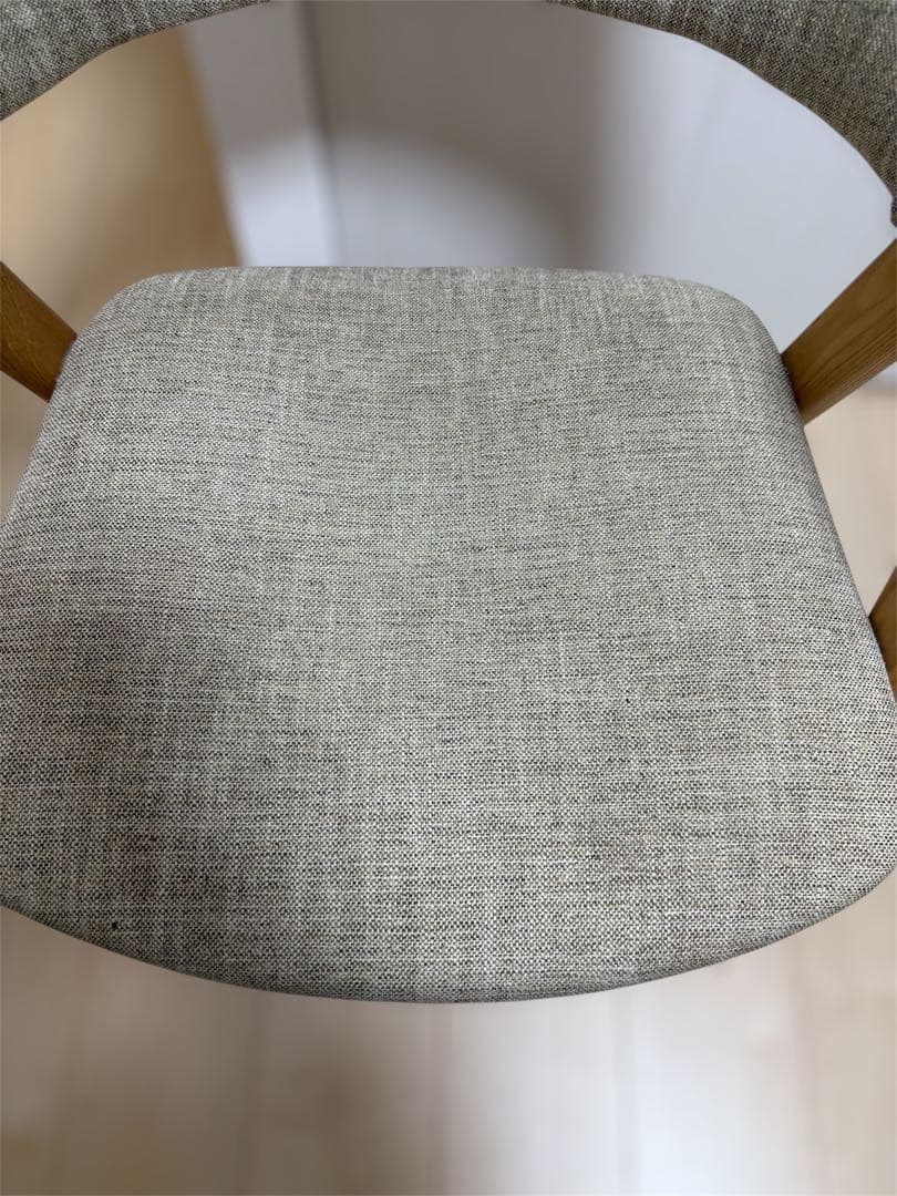 ダイニングチェアー　ブラス　①