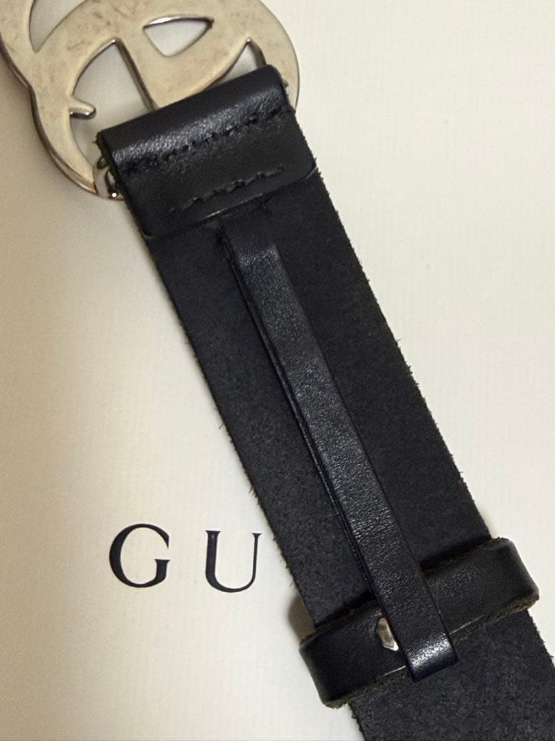 GUCCI ブラック レザー ベルト GGロゴ