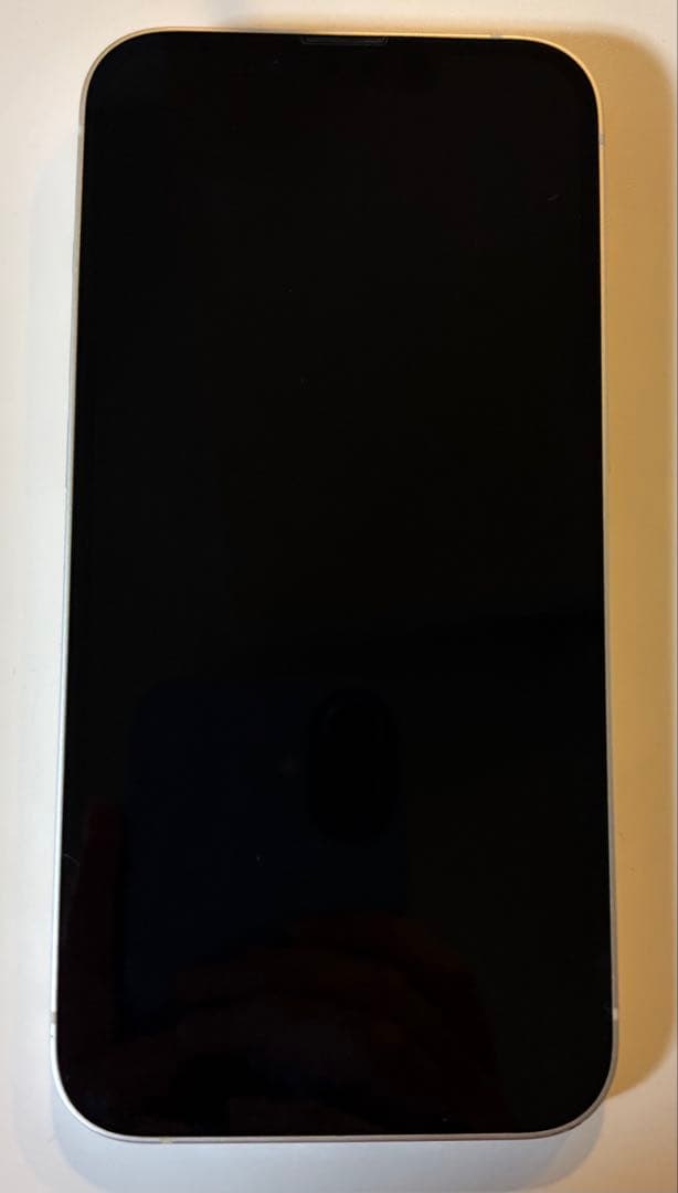 Apple iPhone 13 スターライト256gb