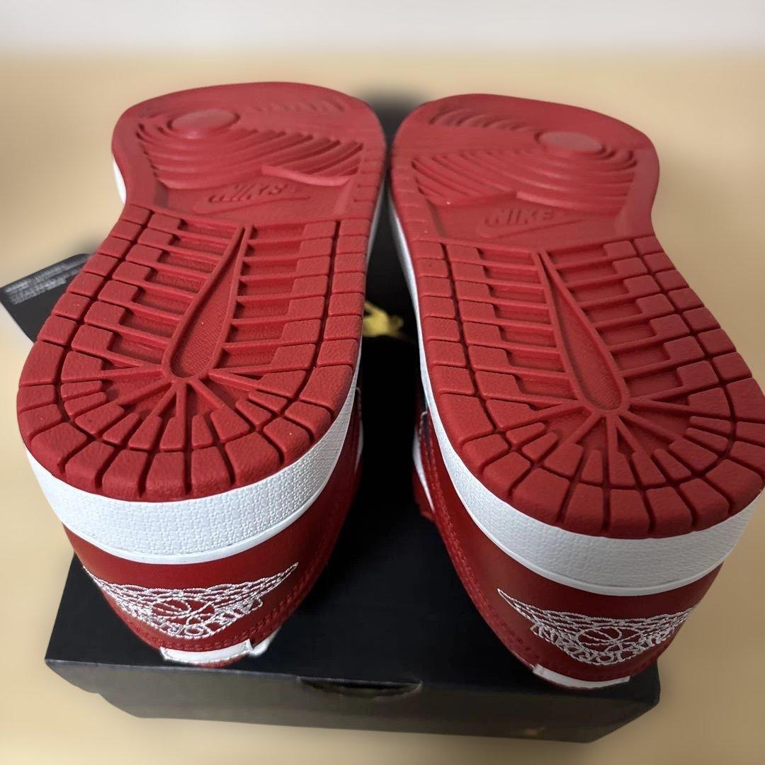 エアジョーダン 1 ローカット ホワイト/レッド