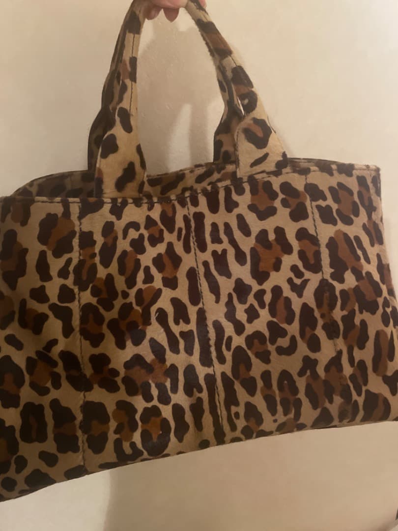未使用　PRADA ヒョウ柄 トートバッグ