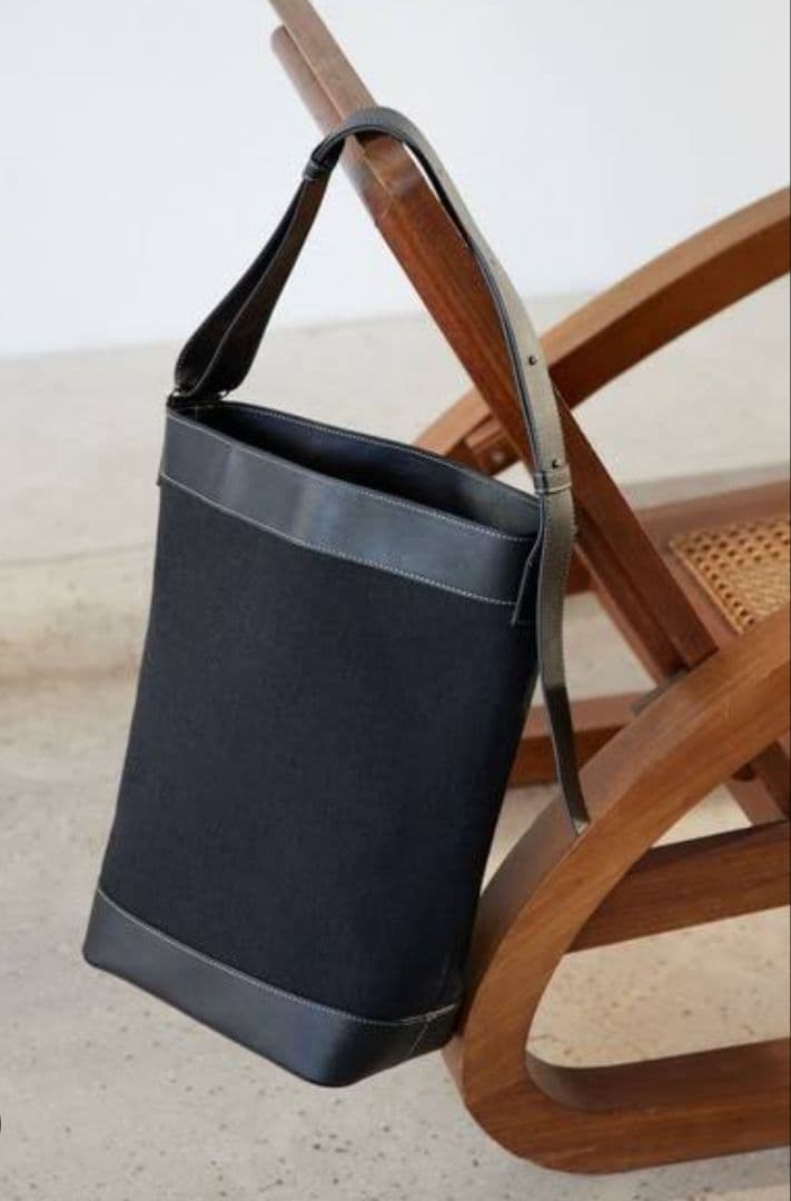 【うさ】＆MyuQアンドミューク ショルダーバッグ