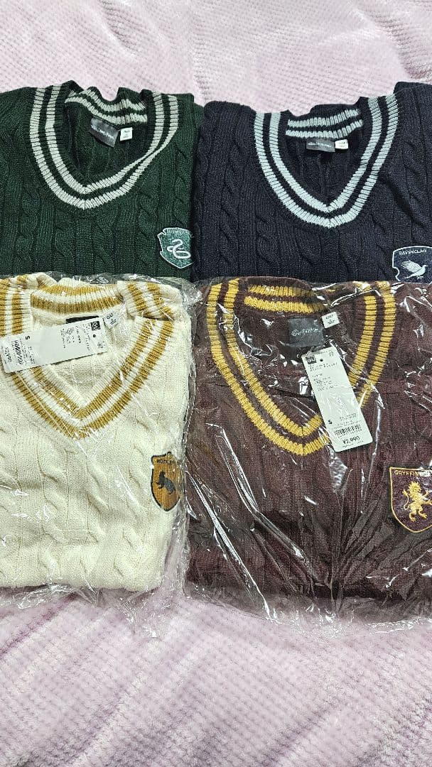 GU ハリー・ポッターセーター４枚セット