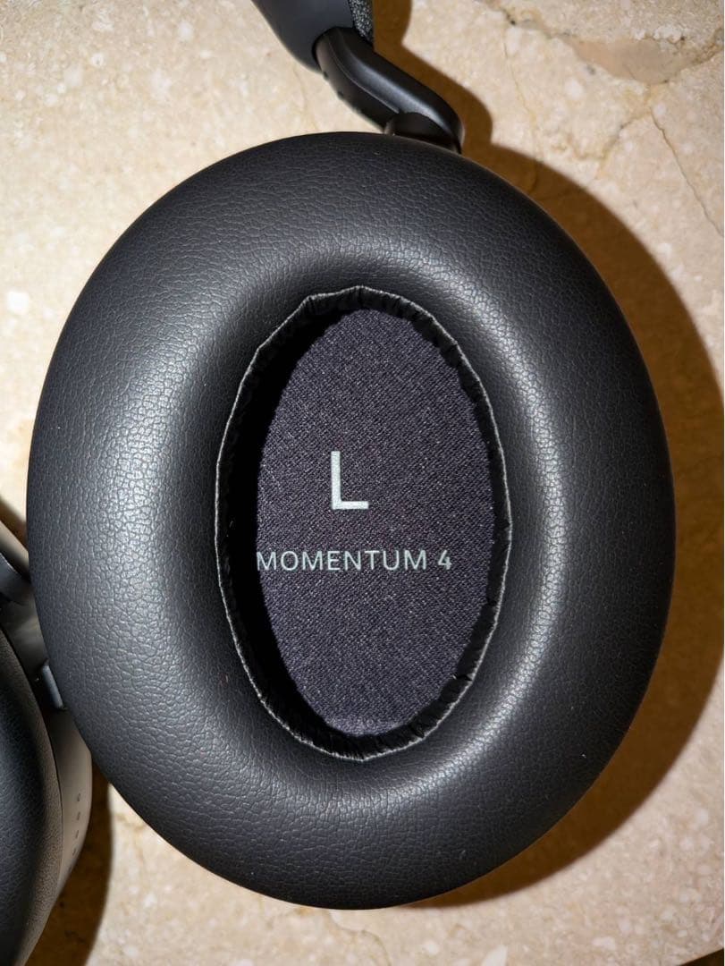 SENNHEISER MOMENTUM 4 Wirelessヘッドホン