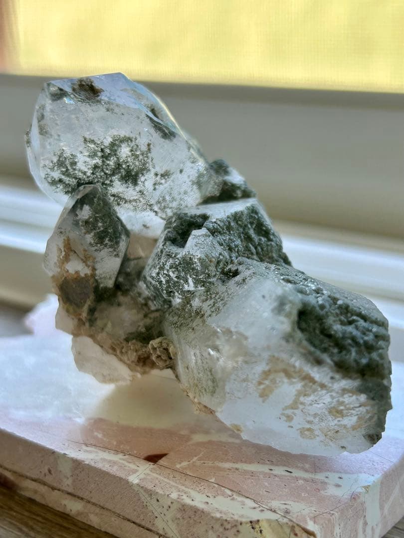 ガネッシュヒマール産 ヒマラヤンクォーツ クローライト