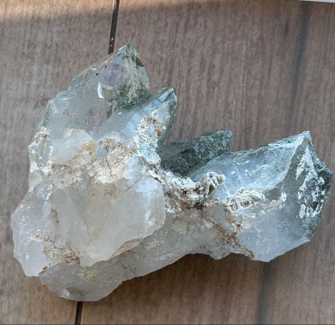 ガネッシュヒマール産 ヒマラヤンクォーツ クローライト