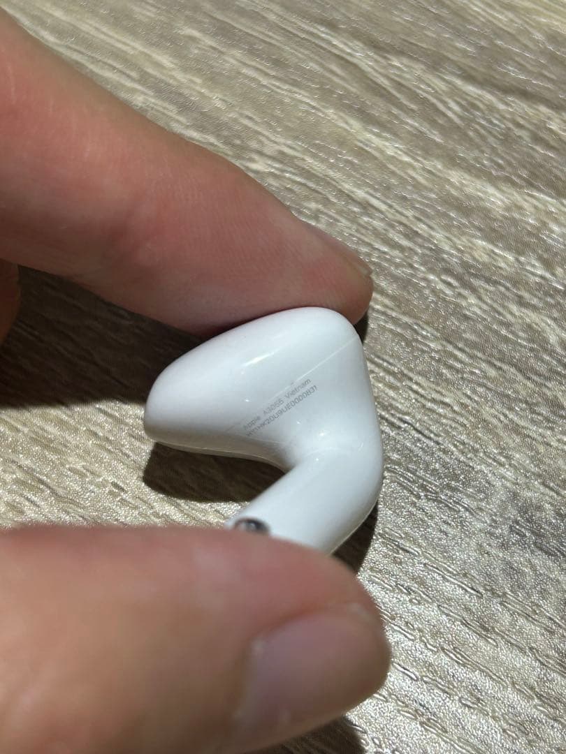 11/15(土)までの限定価格‼️AirPods 4ノイズキャンセリング 付き