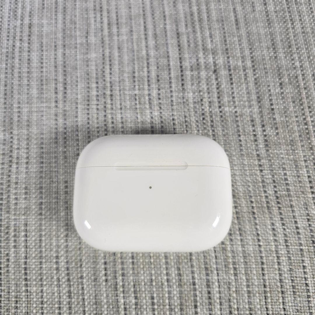 Apple　AirPods　PRO　本体　イヤホン　 ホワイト 充電ケース　箱付