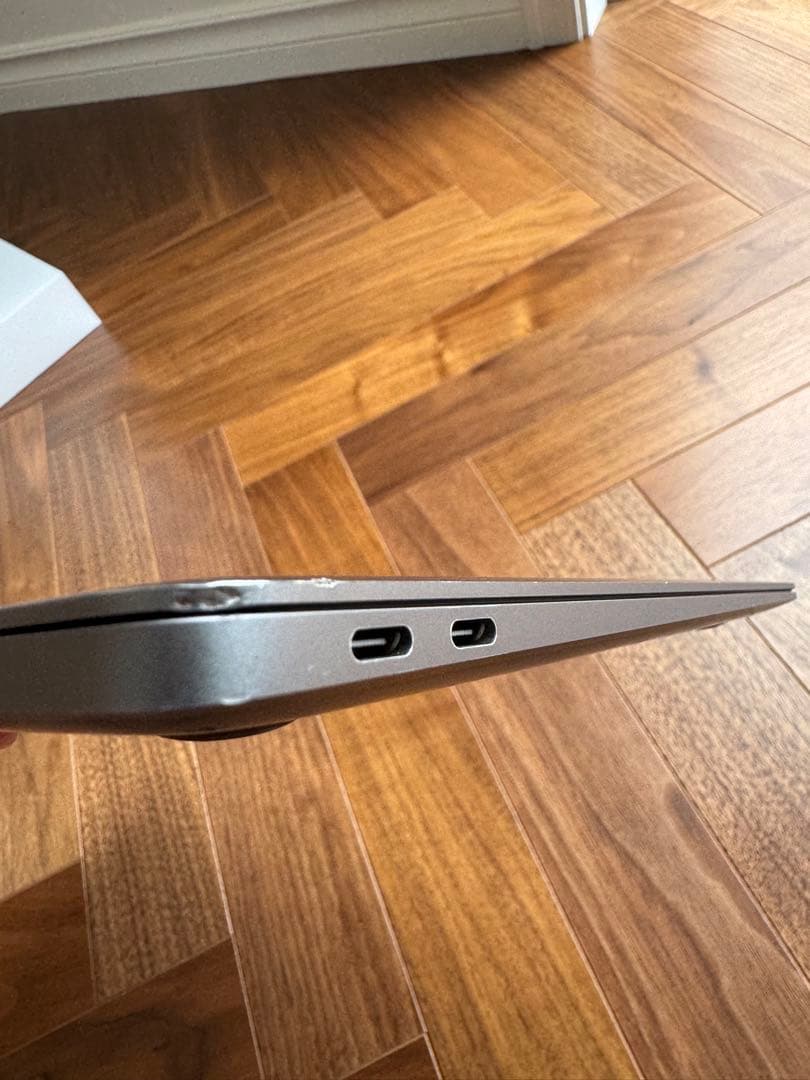 MacBook本体 Macbook Air 8GB/256GB A2179 MWTJ2J/A