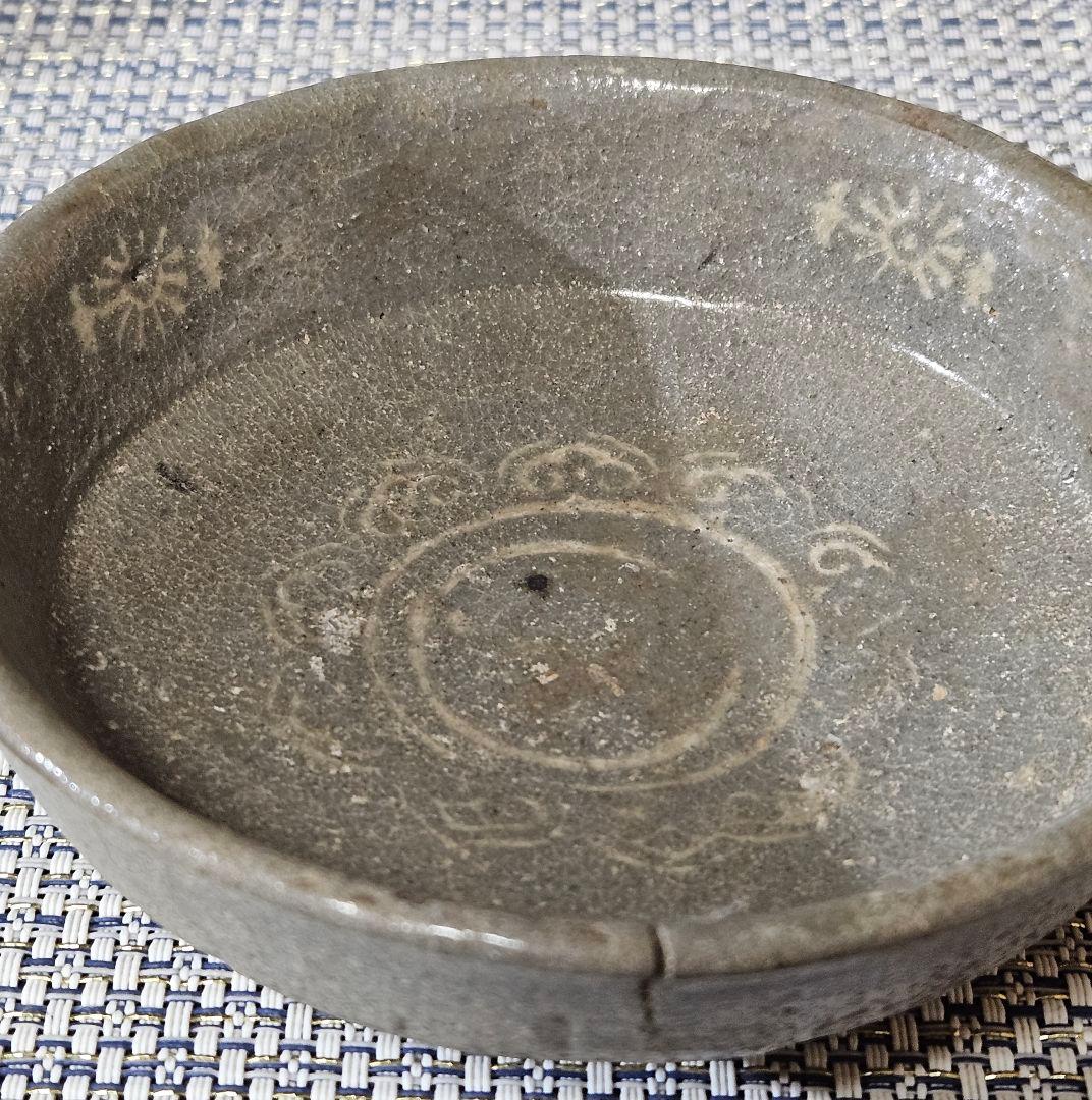 【本物保証❗】朝鮮古陶磁　韓国古陶磁　高麗青磁　李朝青磁　象嵌如意頭文　深皿酒杯