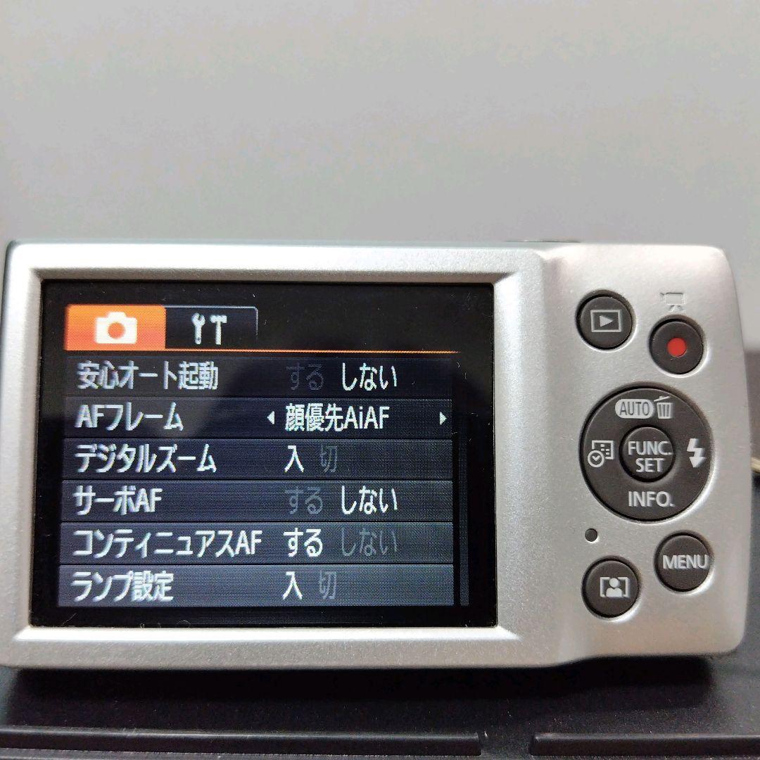 Canon IXY200 シルバー デジタルカメラ　バッテリー　充電器付き　良品