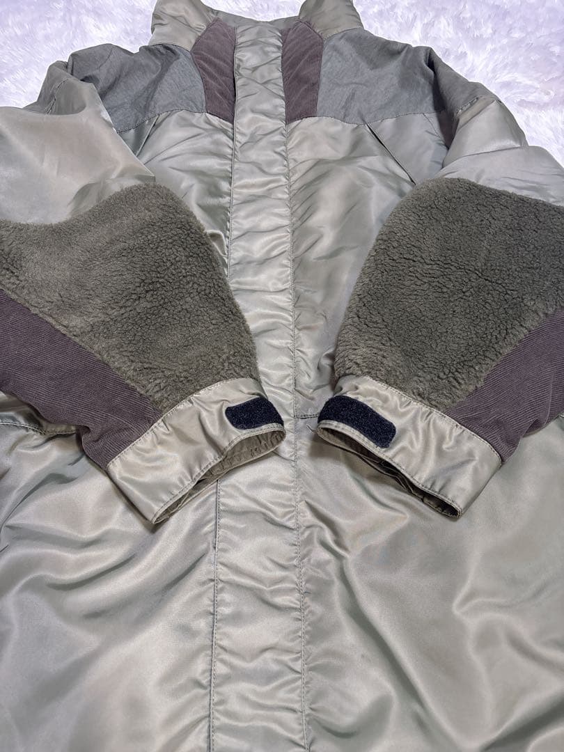 美品　完売etsinta モンスター中綿オーバーコート