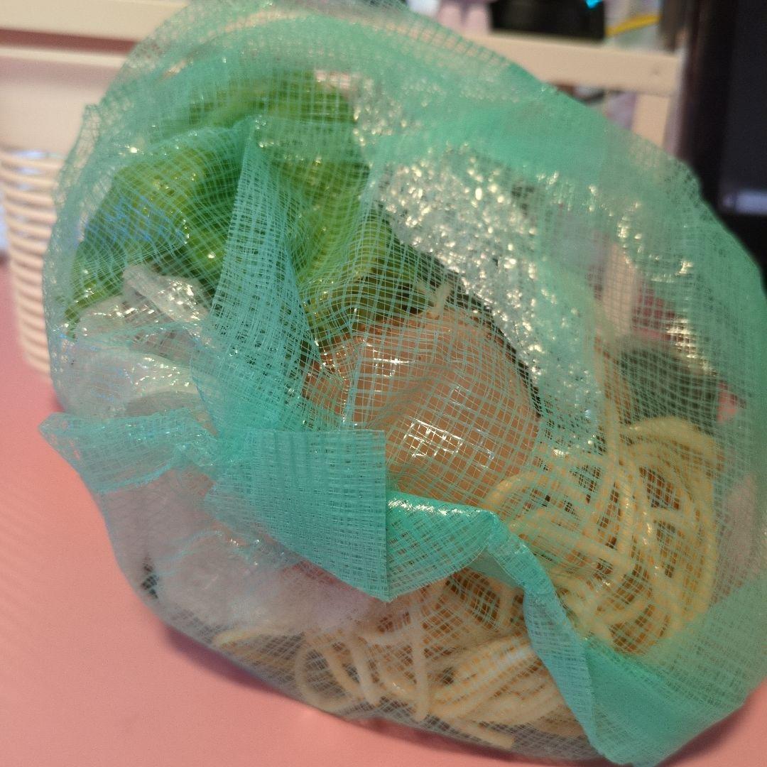 食品サンプル 実物大 三角コーナー　台所　キッチン　食べ残し