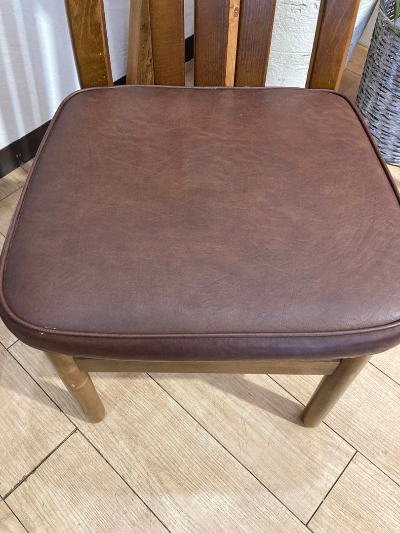 カリモク家具　ダイニングチェア　２脚セット