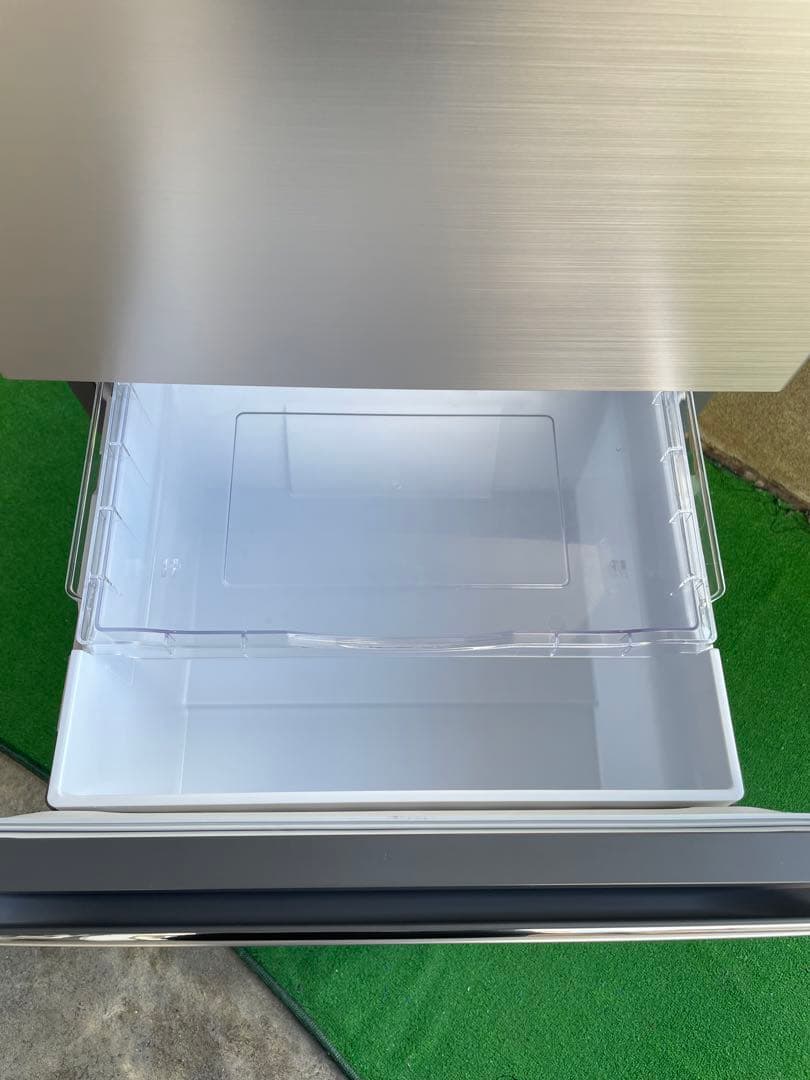 522美品✨ 日立 おしゃれシャンパンスリム3ドア冷蔵庫 右開き 自動製氷機能付