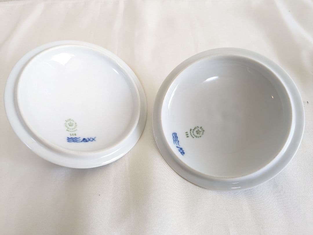 ロイヤルコペンハーゲン プリンセスブルー 蓋付きスープカップ＆ソーサー 2客