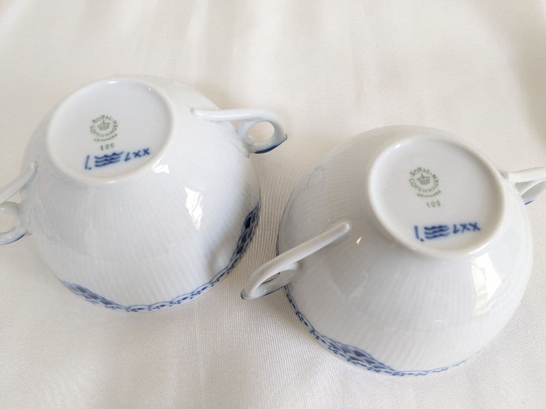 ロイヤルコペンハーゲン プリンセスブルー 蓋付きスープカップ＆ソーサー 2客