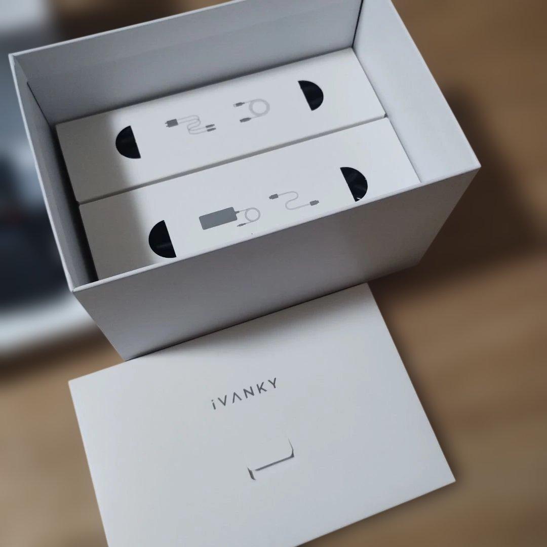 iVANKY FusionDock Max 1 モニタードッキングステーション