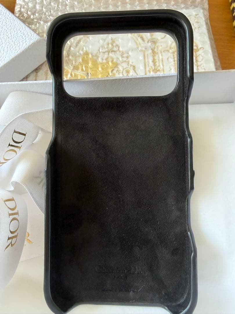 ディオール　iPhone17promaxケース✳︎未使用に近い