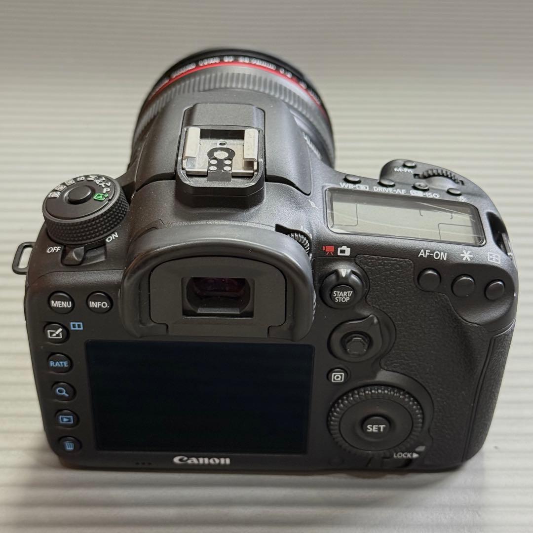 CANON EOS 7D Mark Ⅱ EF24-70L IS レンズキット