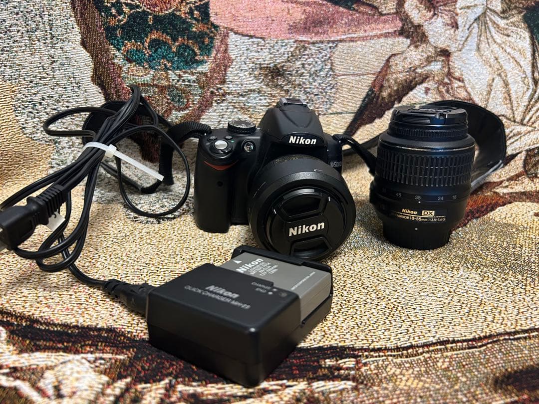 Nikon D5000 セット売りのみ　バラ売り不可　月末まで出品