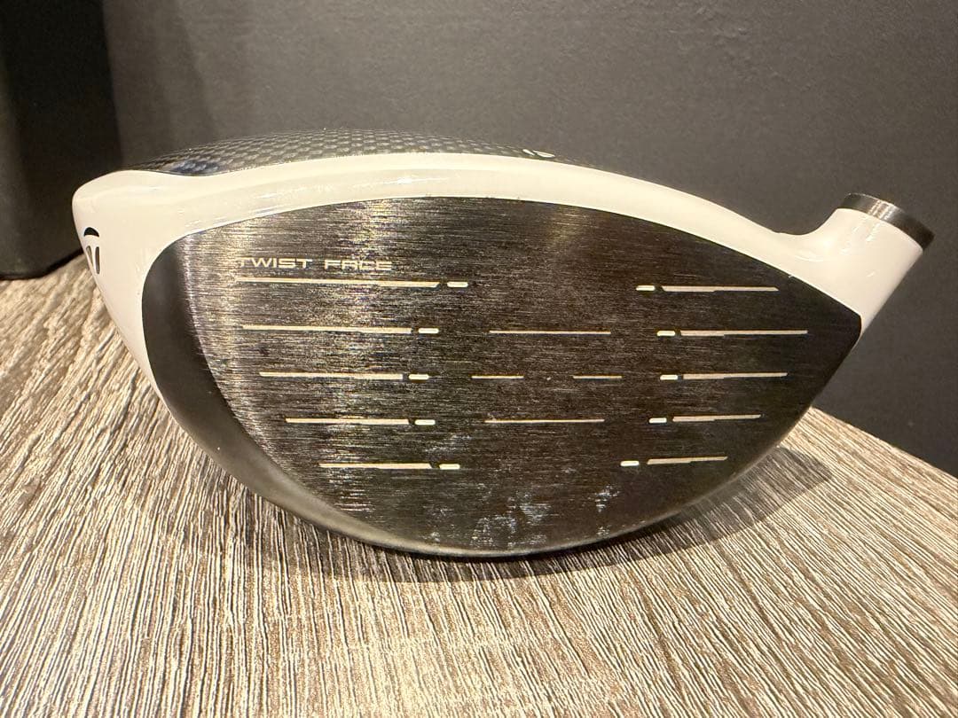 【日本仕様】SIM2 ドライバー 9.0°ヘッドのみ 新品ヘッドカバー付属