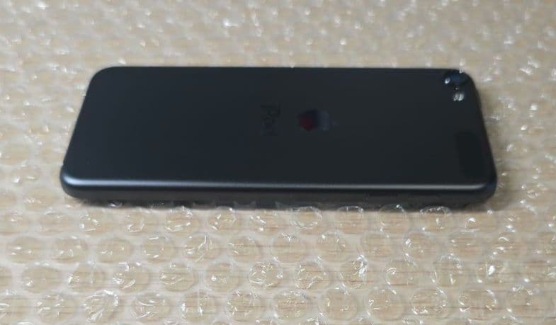 iPod touch 7◼️充放電回数4回◼️バッテリー容量100%◼️8352