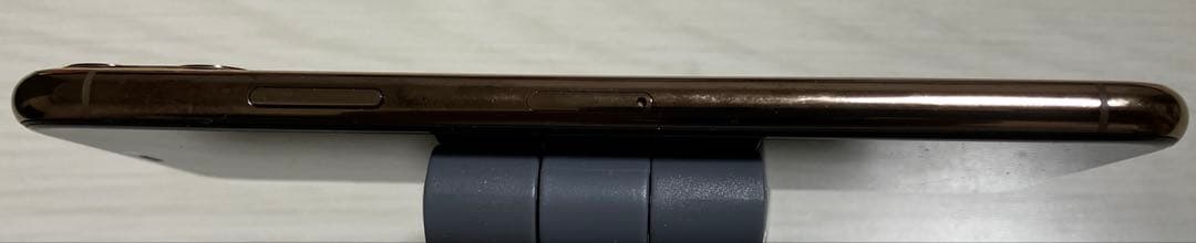 iPhone11ProMax 512GB SIMフリー 画面表示不良(軽度)あり