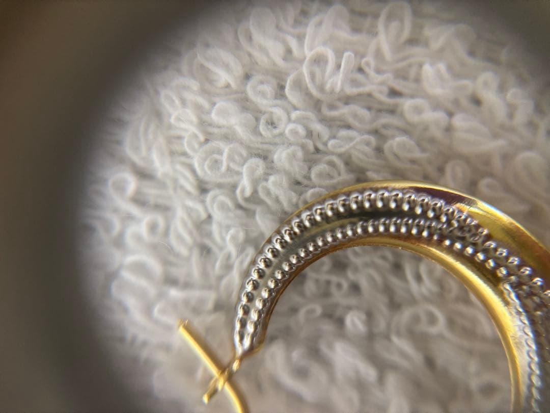 K18　ゴールド　ピアス　片耳　ウノアエレ　フープピアス