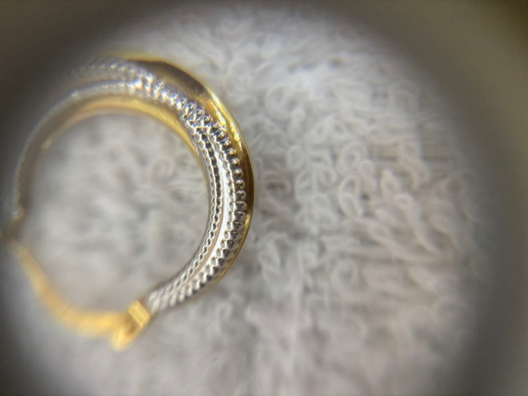 K18　ゴールド　ピアス　片耳　ウノアエレ　フープピアス