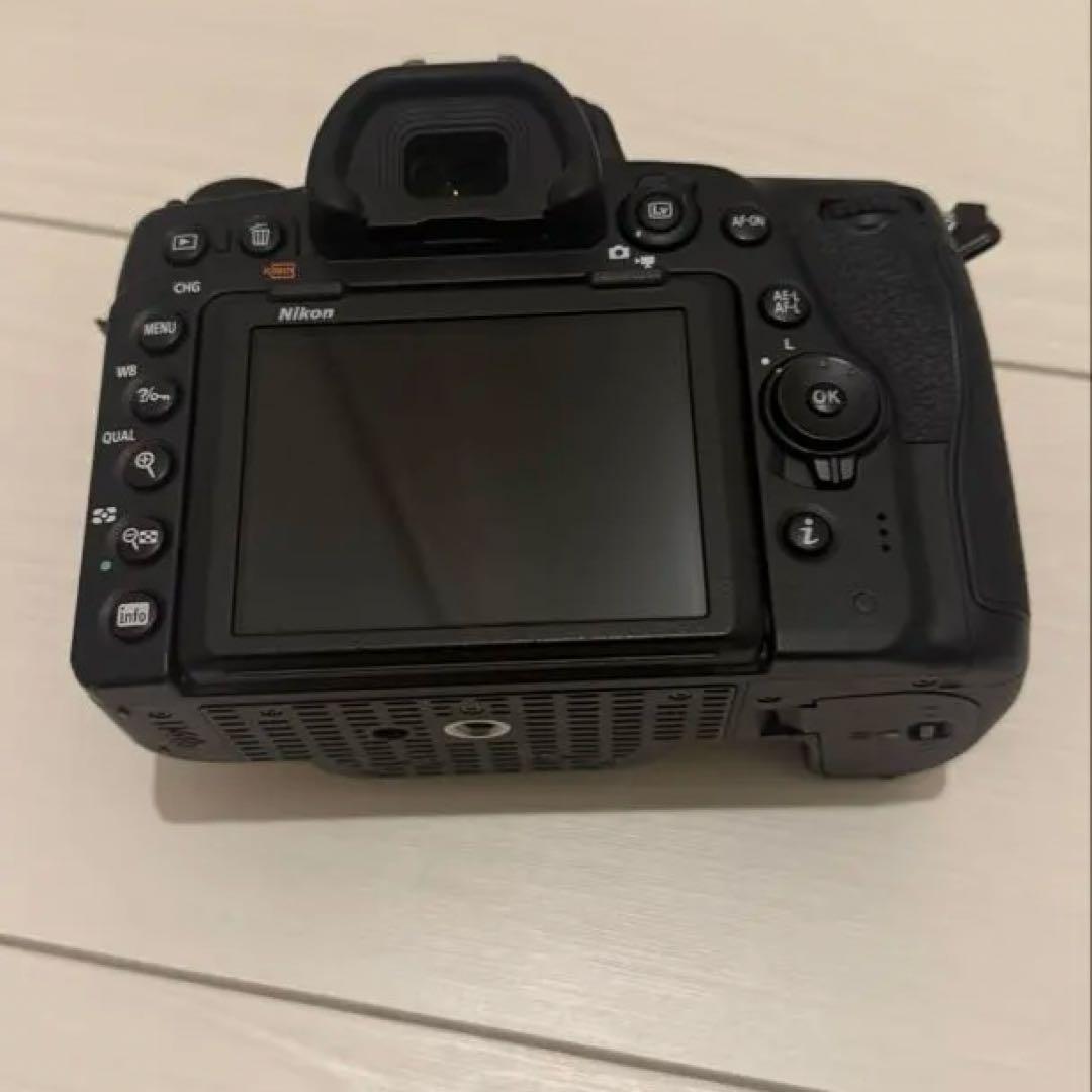 Nikon D780 デジタル一眼レフカメラ 本体 バッテリー付き