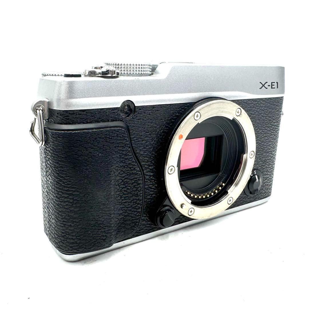 動作良好 FUJIFILM フジフィルムX-E1 ミラーレス 一眼　シルバー