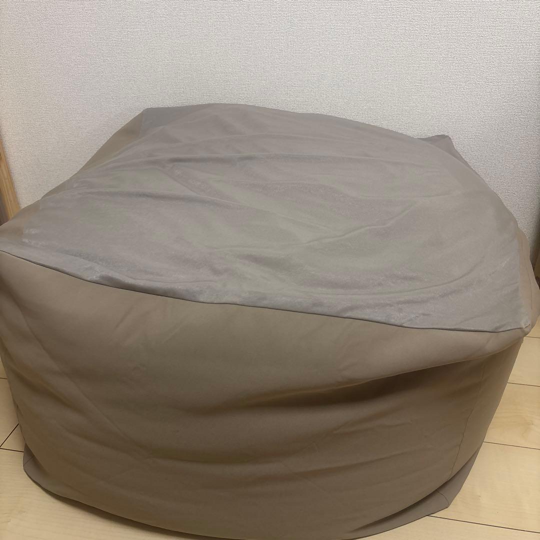 ベージュ 角型クッションソファ