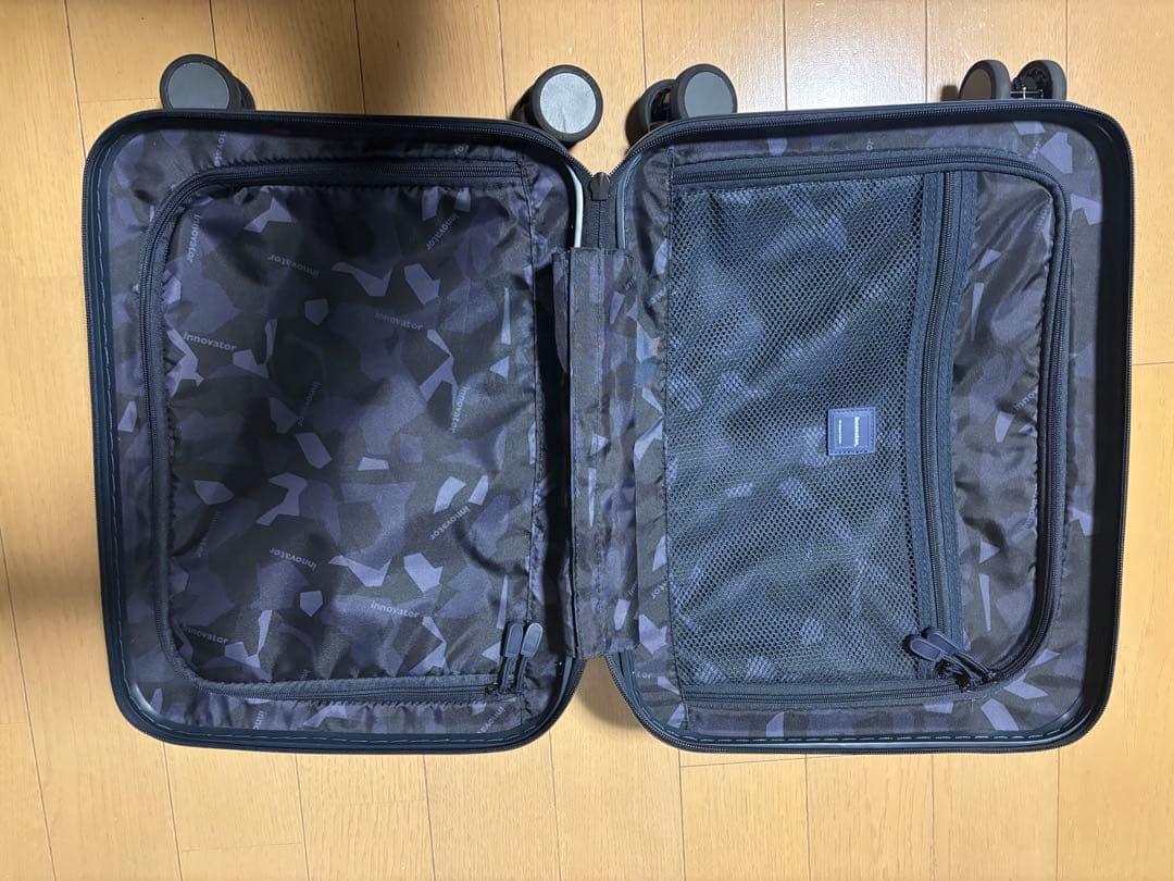 イノベーター キャリーバック　スーツケース 21L 機内持込OK