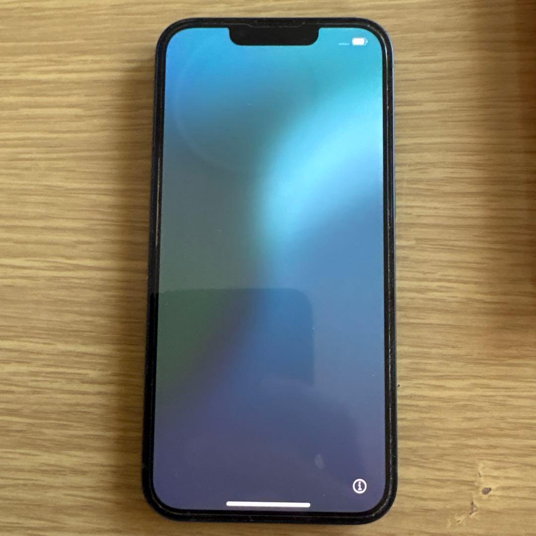 iPhone 13ミッドナイト256GB 充電ケーブル新品付　フルクリアガラス付