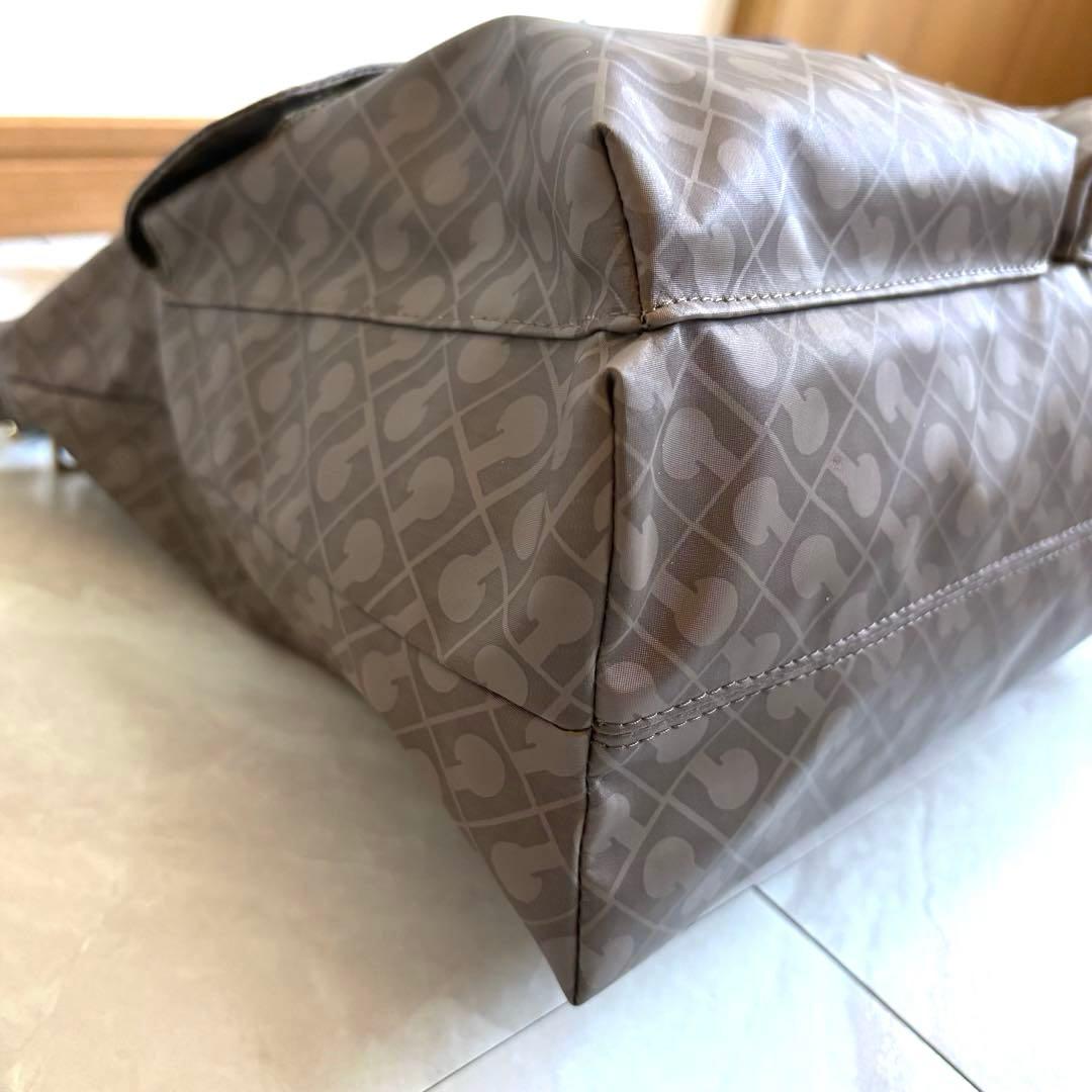 GHERARDINI ゲラルディーニ ソフティ　ショルダーバッグ 茶