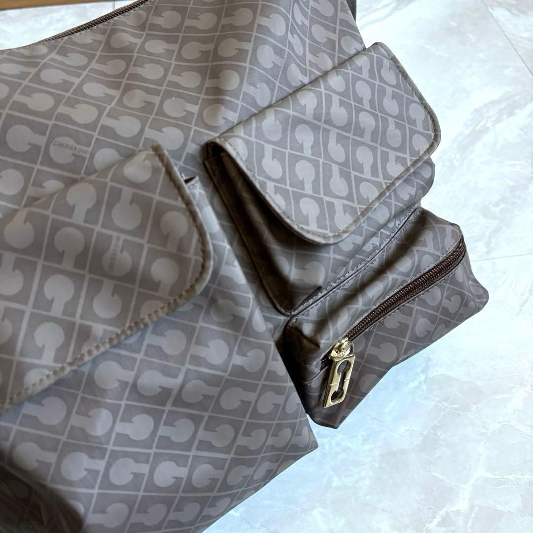 GHERARDINI ゲラルディーニ ソフティ　ショルダーバッグ 茶