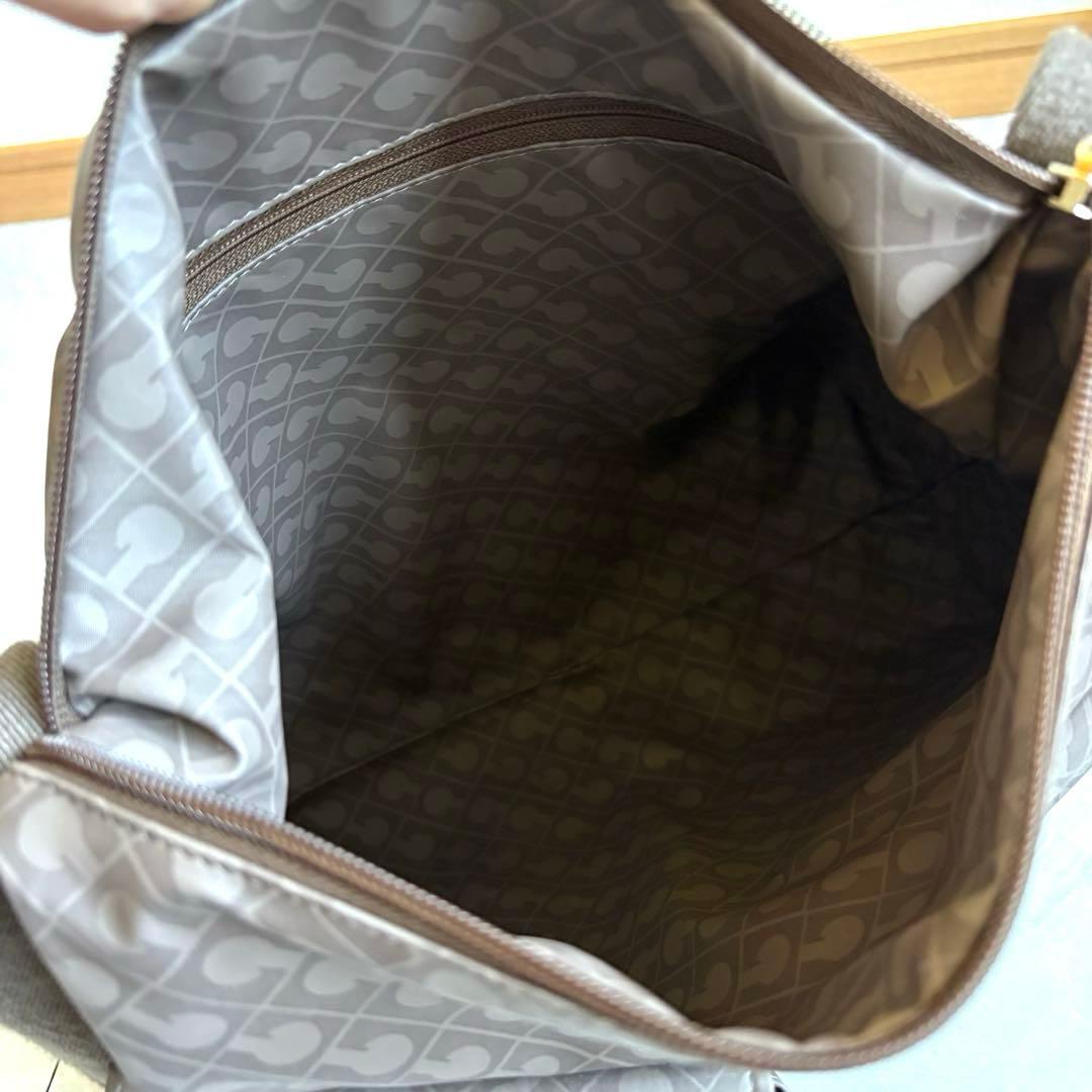 GHERARDINI ゲラルディーニ ソフティ　ショルダーバッグ 茶