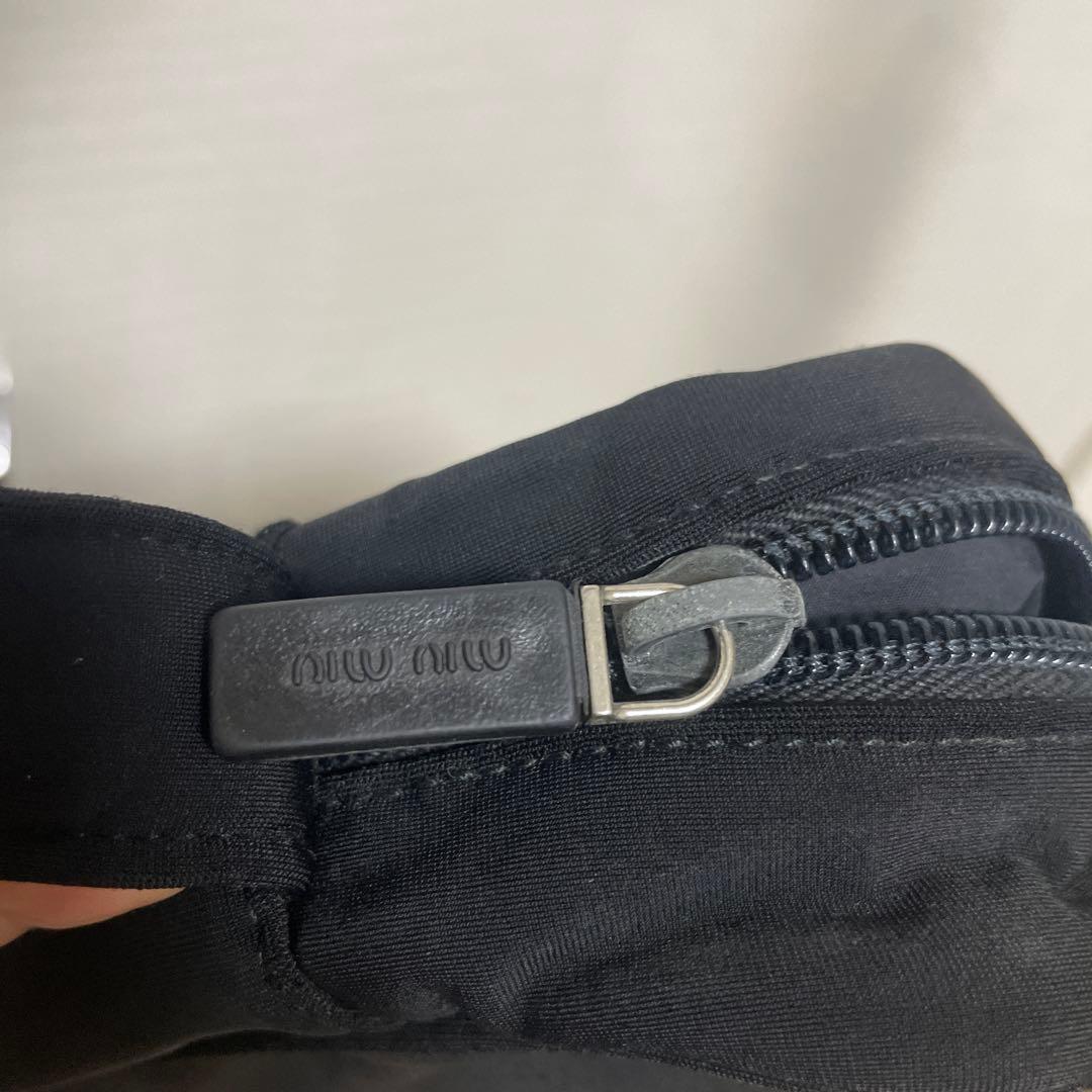 miumiuショルダーバッグ　90s ブラック