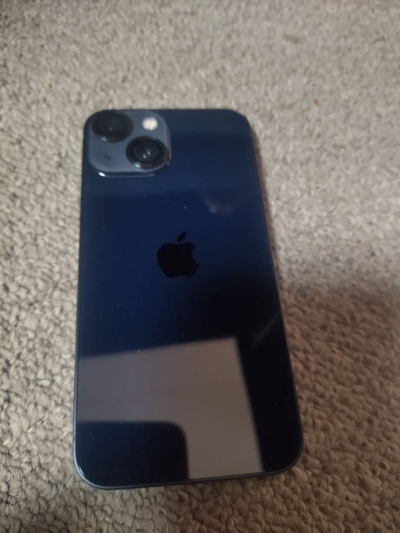 iPhone 13 mini 256GB ミッドナイト + シリコンケース