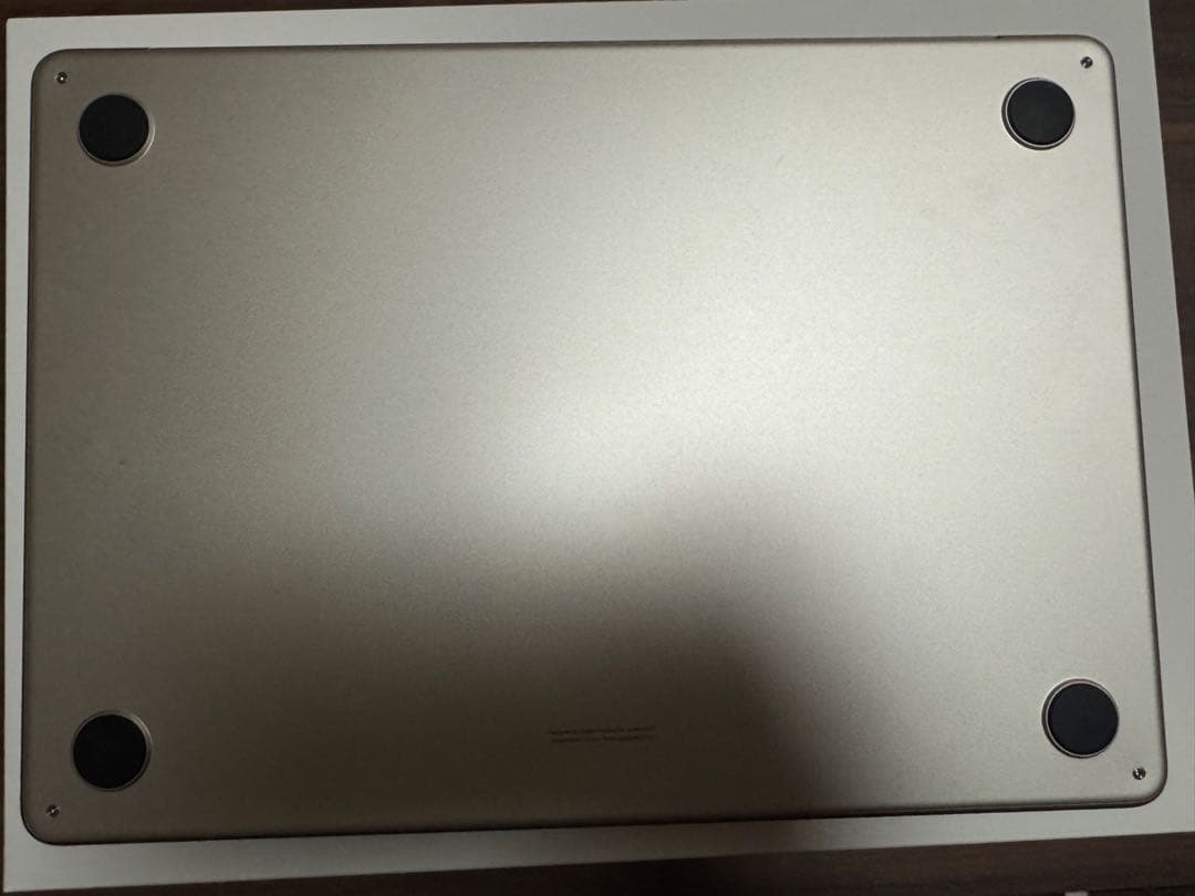 Apple MacBook Air M3 2024 13インチ