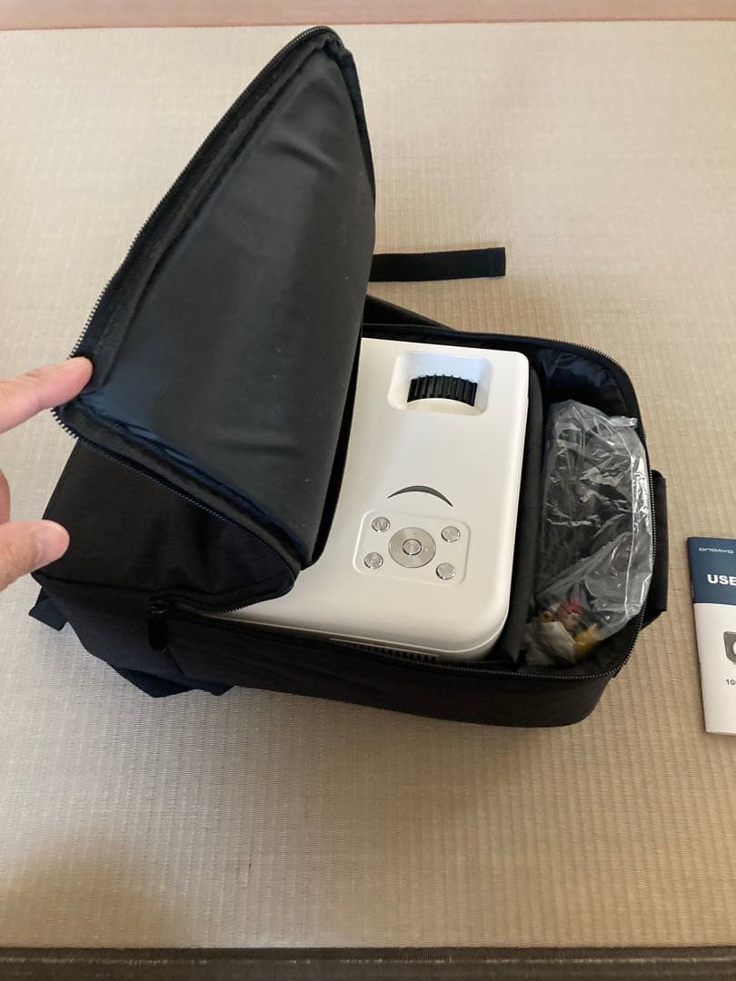 再値下げ！ONOAYO 9500lmプロジェクター本体 ホワイト