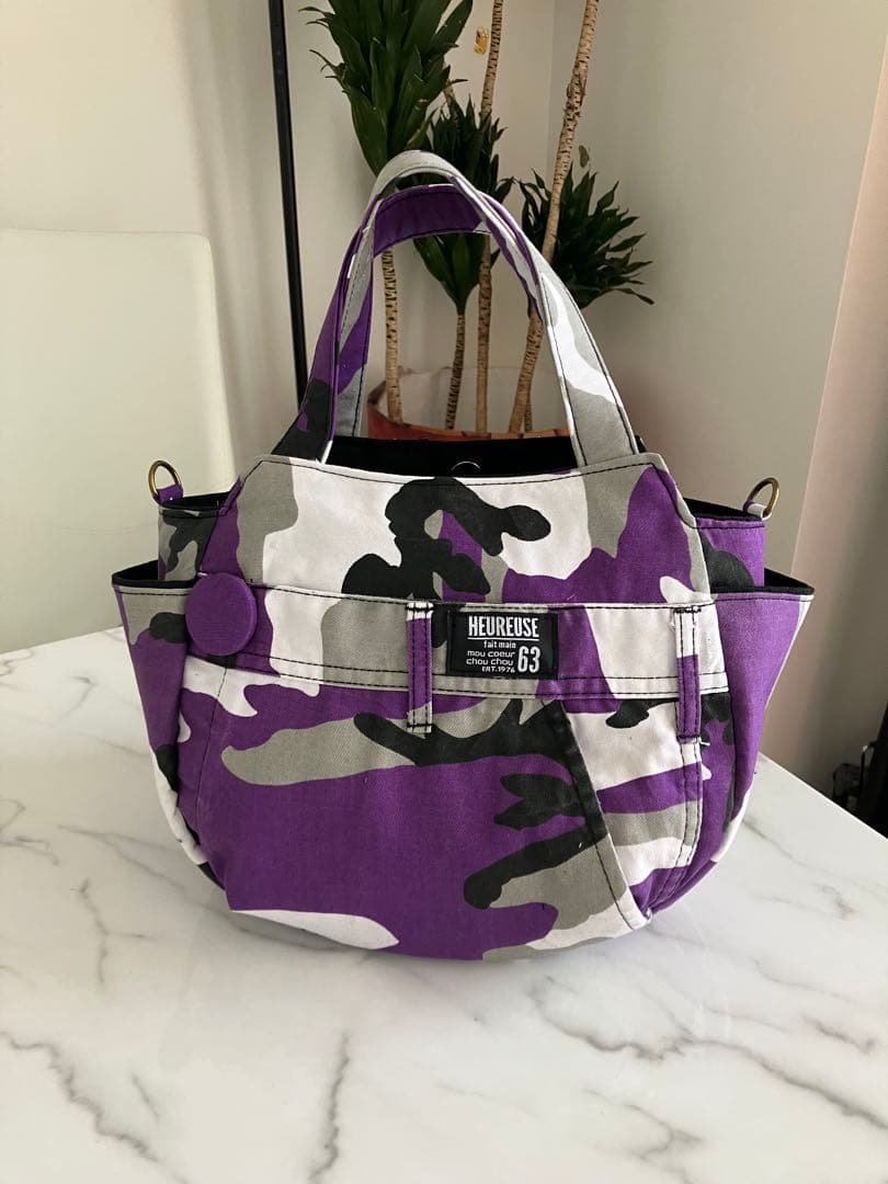 822ＣＫＡのカカ　大きめ迷彩柄デニムリメイクバック　ハンドメイド2点