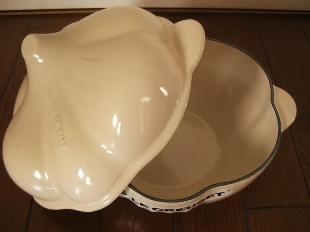 今週終了～ルクルーゼのココットガーリック（お鍋）　入手困難　新品