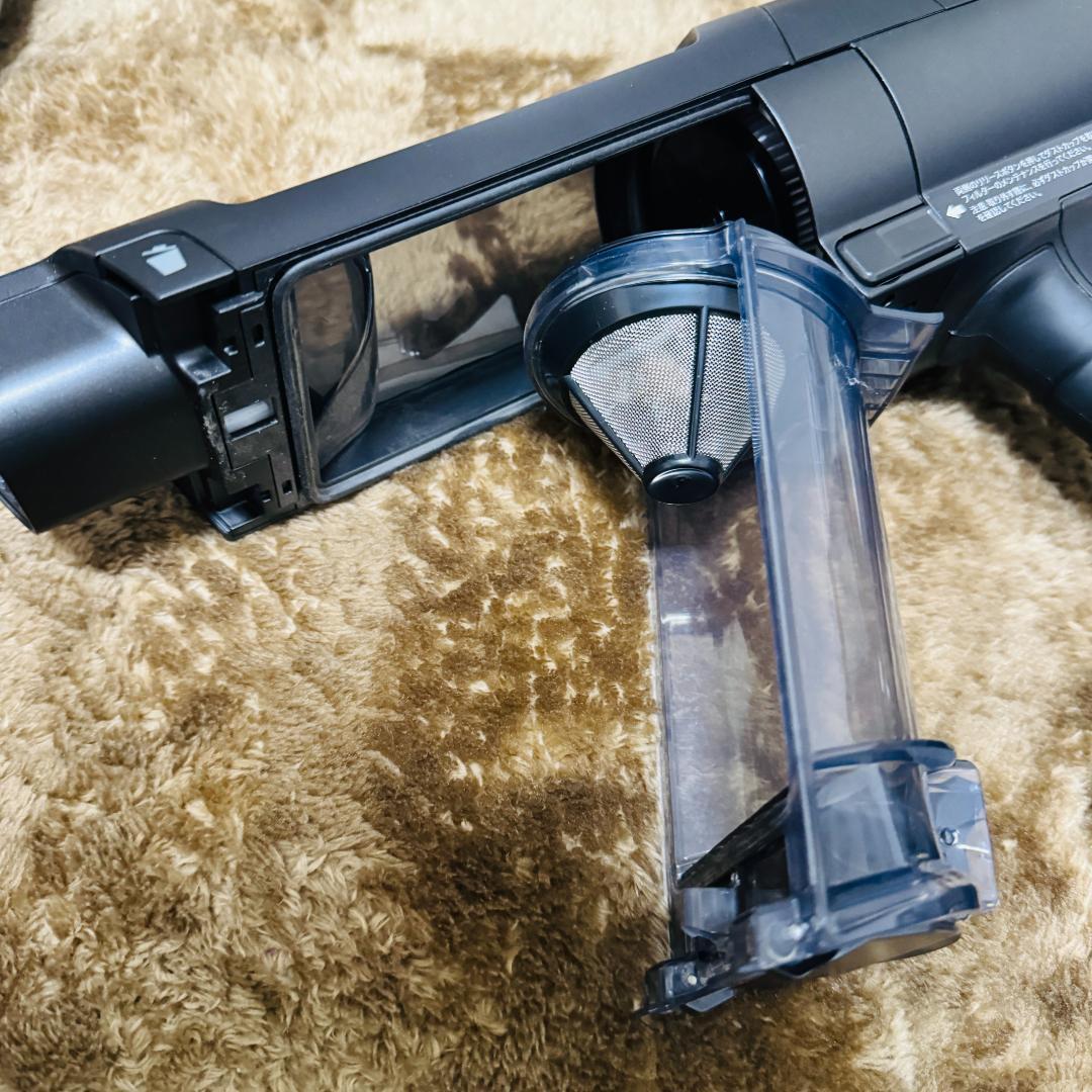 shark シャーク　Clean Sense iQ+ IW3241JBK