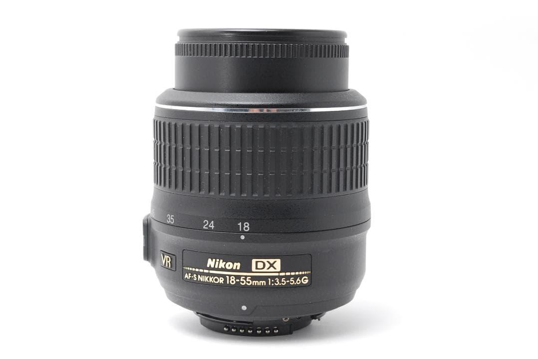 【新品級ショット数　美品】Nikon D3100　スマホ転送　動画も撮影できる