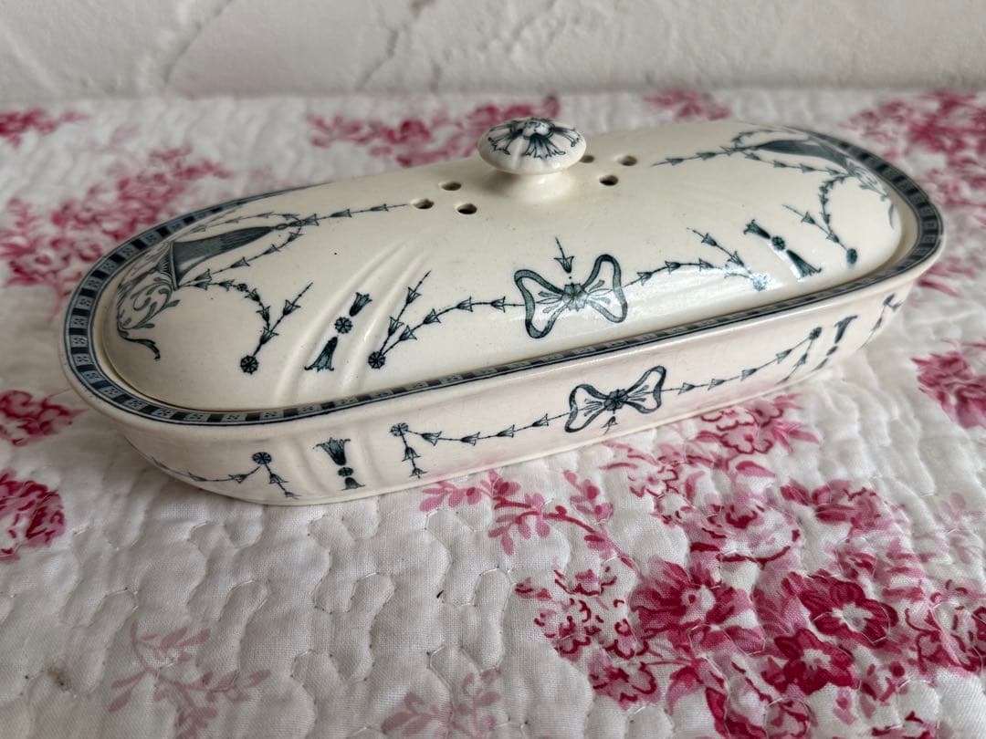 フランスアンティーク　エミール・ブルジョア　陶器製の歯ブラシケース